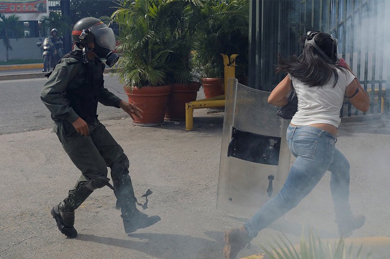 Why Venezuela matters represion-agresiones-pnb-gnb-protestas-oposicion-marcha-5j.jpg